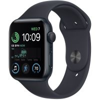 Apple Watch SE 2022, 40 мм, корпус из алюминия цвета «тёмная ночь», спортивный ремешок цвета «тёмная ночь»